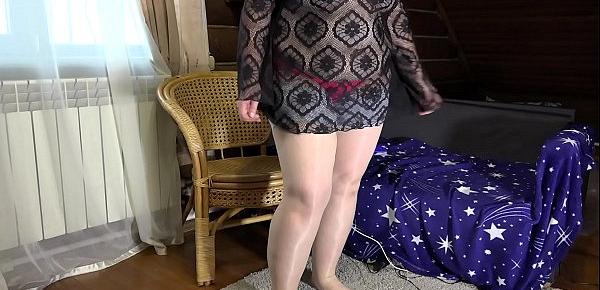  Mature milf in a sex chat shows a plump figure and changes clothes. Big tits, hairy pussy, juicy booty and fat belly in front of webcam.